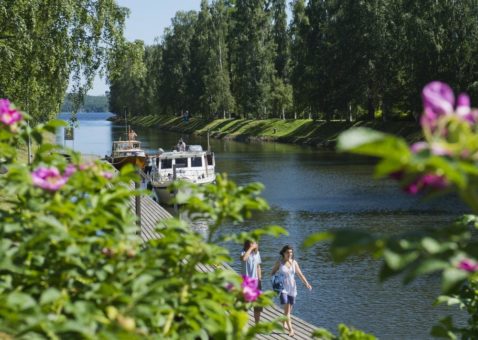 Mit fintouring auf Zeitreise im westlichen Seengebiet