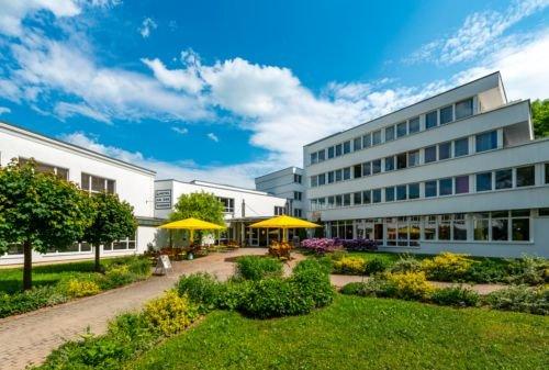 Dr. Dagmar Brand, Wissenschaftlerin der Universität Erfurt “Vereinbarkeit von Familie und Beruf aus Eltern-/Kindersicht“ am 17.9.21 in Bad Sulza