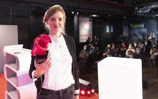 Opinary-Gründerin Pia Frey erhält scoop Award 2021