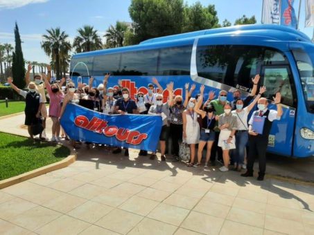 Mit alltours auf Entdeckungstour durch Mallorca – 30 Expedienten begeistert von allsun Hotels und der neuen Reisefreiheit