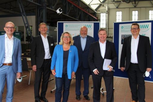 Bundesumweltministerin informiert sich über Wasserstoffprojekte bei Westfalen Weser in Kirchlengern