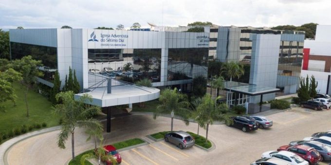 Südamerikanische Adventisten wollen künftig Frauen als Älteste in örtlichen Kirchengemeinden ordinieren