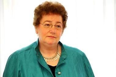 Friedensauer Professorin mit goldener Ehrennadel des DBfK ausgezeichnet