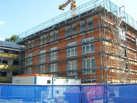 Haus Wittelsbach in Bad Aibling feiert Richtfest