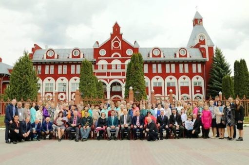 Russland: Adventisten führen Kongress für Arbeit mit Gehörlosen durch