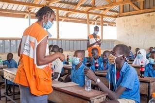 Zunahme von Missbrauch an Mädchen und Jungen während der Coronapandemie in Afrika  Kinderschutzbündnis legt Zwischenbericht vor