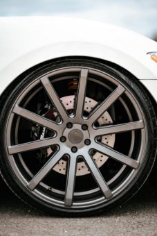 Cor.Speed Sports Wheels Europe: Italienischer Open-Air-Sportler Maserati GranCabrio auf großen Deville-Felgen