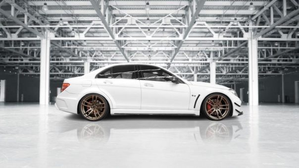 Barracuda Racing Wheels Europe:  Exklusiver Mercedes C 63 AMG auf Barracuda Shoxx-Felgen