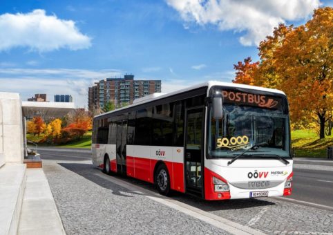 50.000 produzierte Crossway – IVECO BUS übergibt Bus an ÖBB Postbus