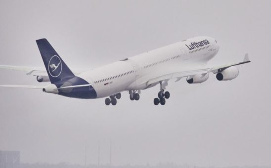 Eine Woche Luftbrücke: Lufthansa hat bisher über 1.500 Geflüchtete sicher nach Deutschland geflogen