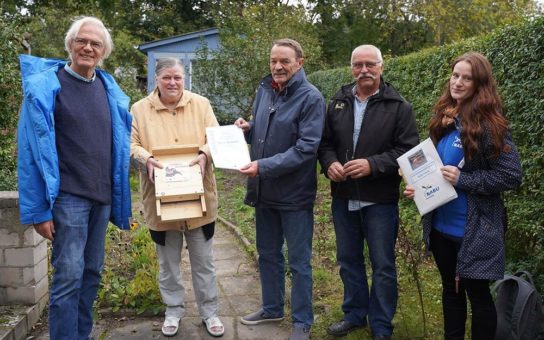 Startschuss für Plakette „Fledermäuse willkommen“