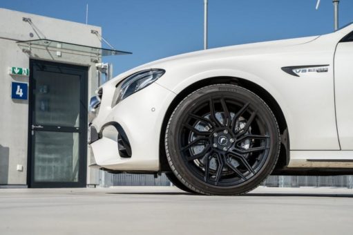 Barracuda meets MB Customs: Dragoon am großen AMG-Kombi