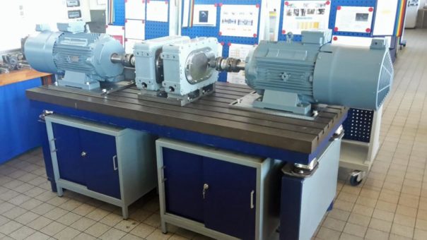 Schwingungen dämpfen, Maschinen lagern: Gummi-Metall-Isolatoren für exaktes Messen in Akademie und Industrie