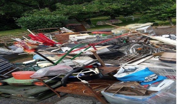 Abholen von Schrott für Haushalte und Unternehmen mit Schrottabholung Neuss