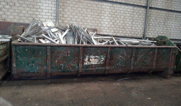 Entsorgung und Recycling von Altmetall arten mit Schrottabholung Dormagen