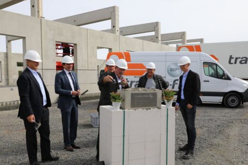 Logistikzentrum in Y-Form: trans-o-flex optimiert Netz durch neuen Standort in Hessen