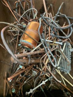 Schrottankauf Witten: Haben Sie den Keller voll, kein Problem – kostenlose Schrott- und Metallabholung