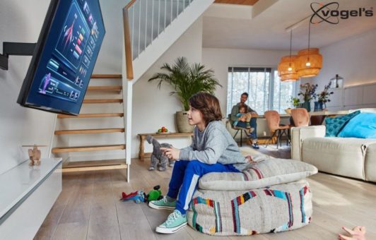 Das Heimkino „COMFORT“abel mit Vogels TV Wandhalterungen einrichten