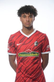 Kevin Schade verlängert beim SC Freiburg