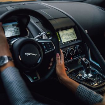 Jaguar mit zwei ersten Plätzen bei der AUTO TROPHY Leserwahl 2021