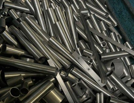 in Krefeld kauft Schrott jeder Art durch bei ihrem Schrotthändler ein Angebot für den Kurs einzuholen