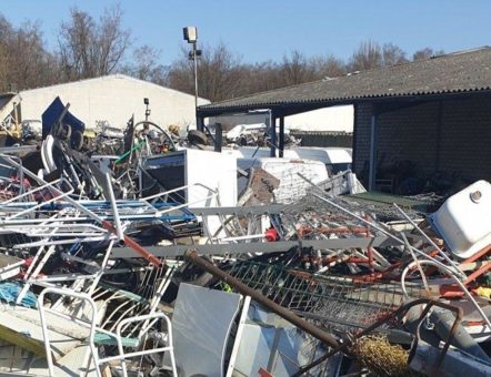 Schrottankauf Mülheim an der Ruhr & Wir wiegen Metalle direkt vor Ort und Zahlen in Bar und Altmetall Entsorgung