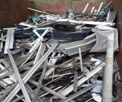 Mobilen Schrotthändler von der Schrottabholung Düsseldorf & Kostenlose  Altmetalle  loszuwerden