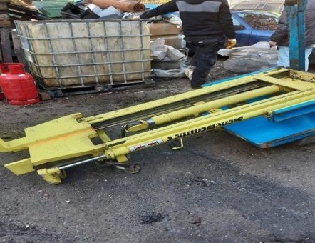 In Moers und Umgebung Schrottabholung Durch Schrotthändler-Plus