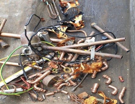 Kostenlose Schrottabholung in Wesel inklusive Demontage Kostenfrei und Schnell