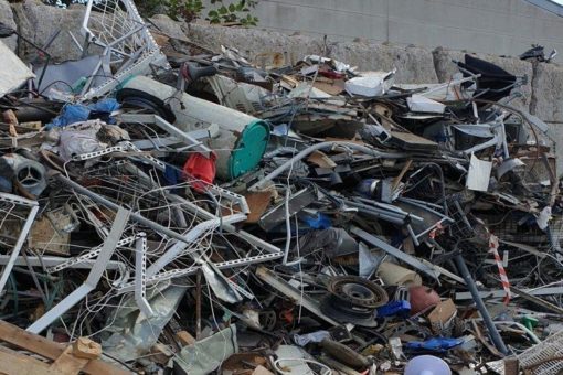 Schrottabholung Hattingen ihren Kunden die Möglichkeit, Geld mit ihrem Schrott zu verdienen