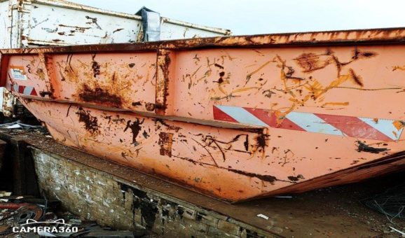 Schrottsammler aus Krefeld