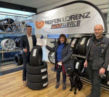Stammkundin gewinnt vier neue Michelin-Sommerreifen bei Reifen Lorenz in Hersbruck