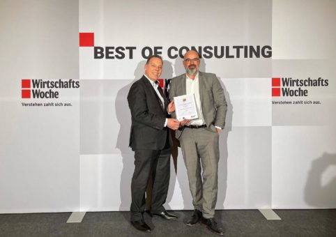 Im Rahmen des diesjährigen BEST OF CONSULTING Awards verlieh die WirtschaftsWoche der Unternehmensberatung bachert&partner den 2. Platz in der Kategorie Finance. Zum fünften Mal schaffen es die Präventionsexperten damit aufs Siegerpodest.