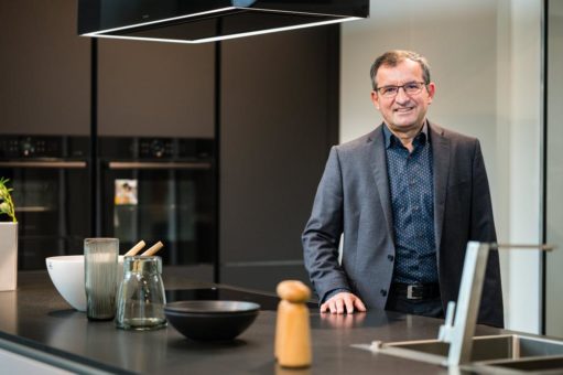 Staffelübergabe bei SCHMIDT