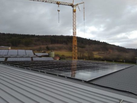 Sonnenenergie im Fruchtaufstrich – die beerenbauern GmbH produziert eigenen grünen Strom