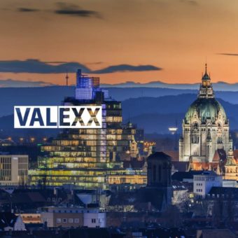 investify TECH und die VALEXX AG kooperieren und schaffen innovative Vermögensverwaltung