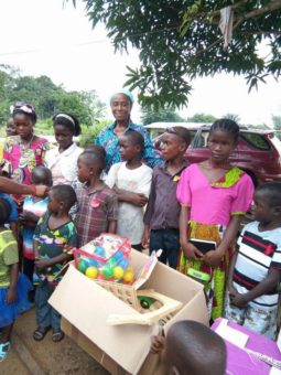 Auch in Liberia träumen Kinder vom Christfest