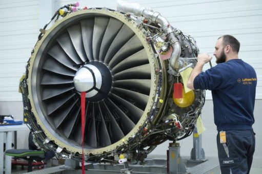 Lufthansa Technik AERO Alzey: 10 Jahre Support für das CF34-10E  Triebwerk