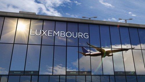 Veridos rüstet Luxemburger Flughafen mit EES-konformen Registrierungssystemen aus