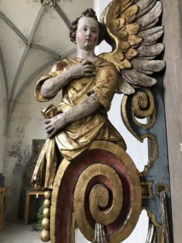 Engel und Putten in der Klosterkirche: ein Adventsgruß aus Kloster Heiligkreuztal