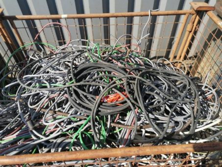 Klüngelskerle aus Dortmund nehmen auch Elektroschrott direkt mit
