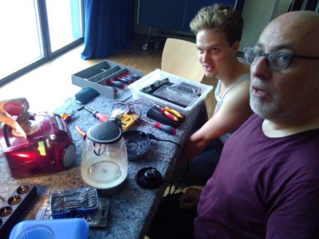 Lernprojekt der Berliner Universitäten setzt auf Nachhaltigkeit ‒ „Mall Anders“ mit Repair-Café in der WILMA