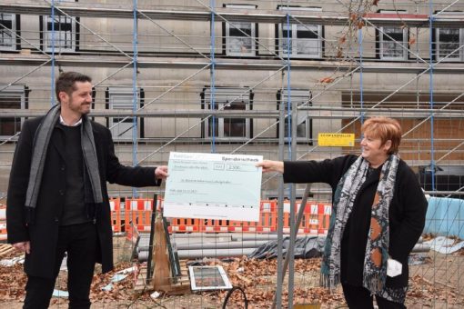 PubliCare spendet 2.500 Euro für den Neubau der Kinderklinik in Ludwigshafen