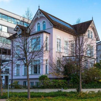 Grün für die Hoffnung : DAA Rostock geht neue Wege mit der Eröffnung ihrer neuen „Coaching-Villa