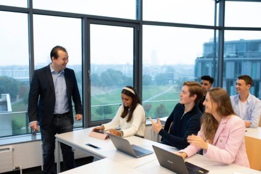 Digital, flexibel, persönlich – berufsbegleitend studieren an der International School of Management