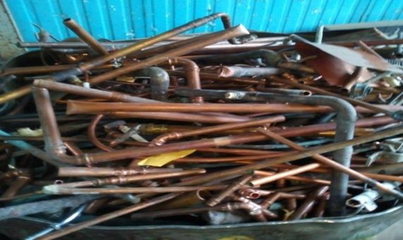 Der Schrotthändler Mülheim an der Ruhr bieten wir Ihnen beim Schrottankauf neben einer Barzahlung