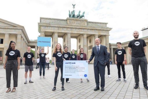 ONE-Jugendbotschafter*innen treffen Olaf Scholz und fordern Agenda 2030 als Richtschnur seiner Politik