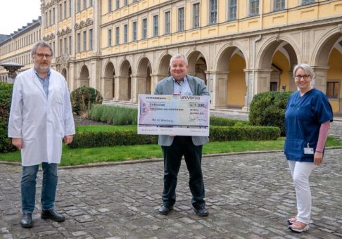 Universa Versicherungen spenden 1.000,- Euro an Palliativstationen des KWM Juliusspital