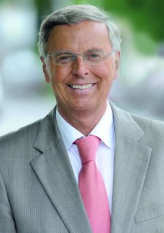 Wolfgang Bosbach: Impfzwang ist Körperverletzung / Wenig Chancen vor Verfassungsgericht