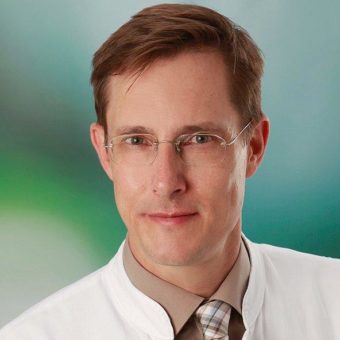 Weltkrebstag: Ärzte der Asklepios Klinik Lindau sagen Tumoren den Kampf an